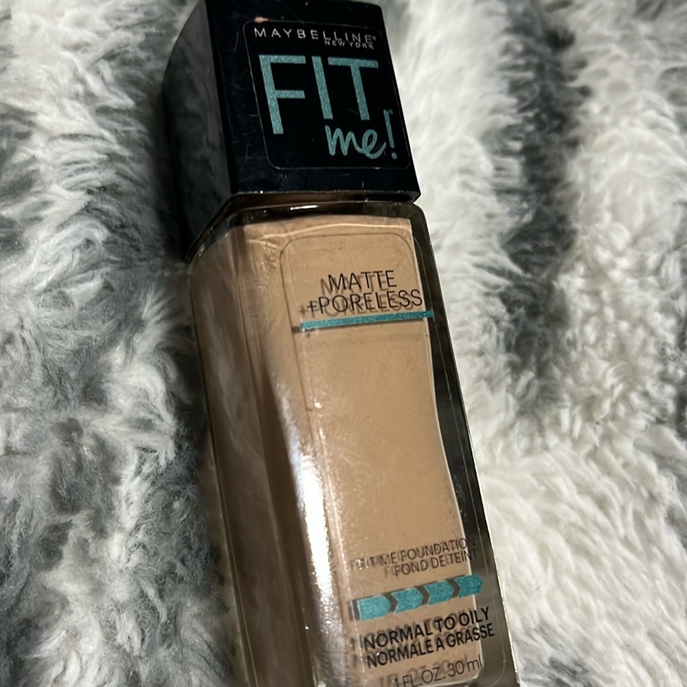 Fit me  maybeline foundation